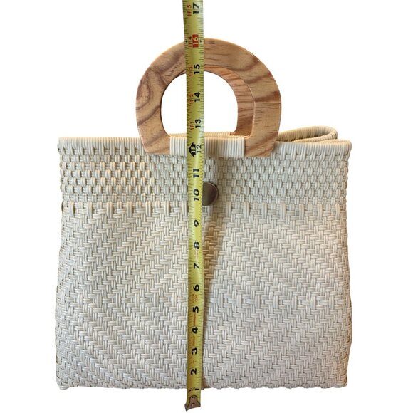 Women’s Woven Tote Wicker/Rattan Style Ivory Wooden Handle Med-large Chic Modern - Picture 7 of 8